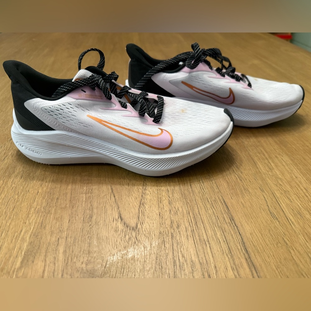 Nike Women's Sneakers - White, Pink, Black